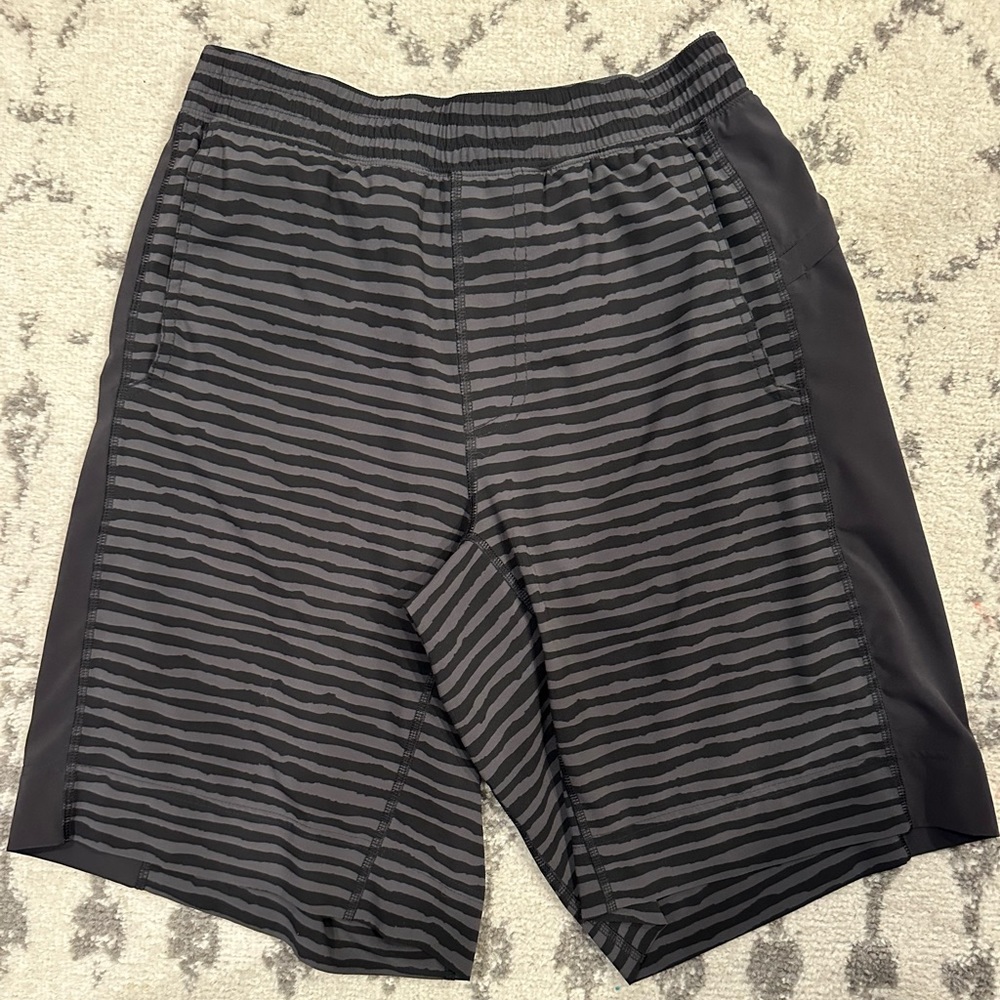 Men’s Lululemon shorts